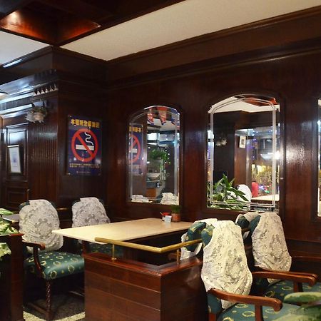 Guang Haw Hotel Tainan Luaran gambar