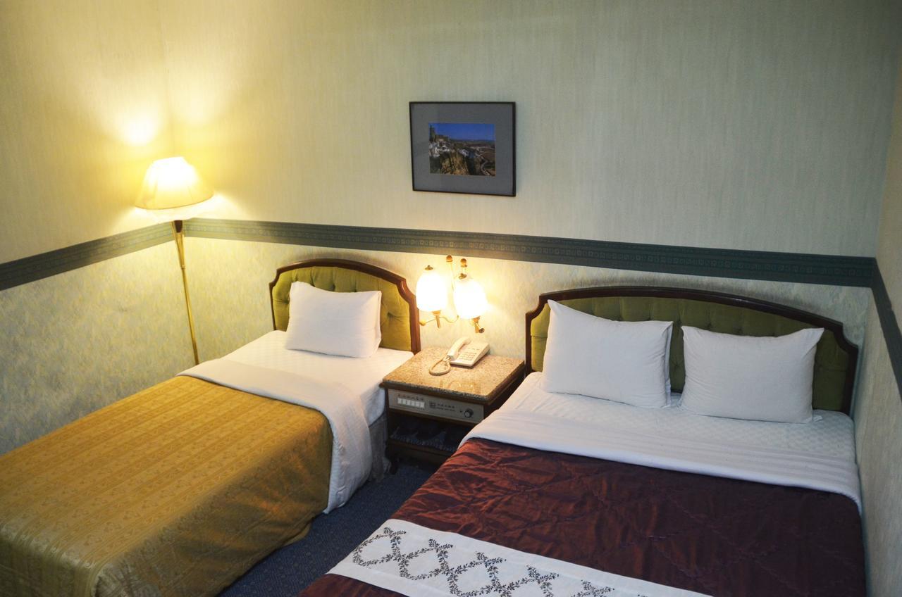 Guang Haw Hotel Tainan Luaran gambar