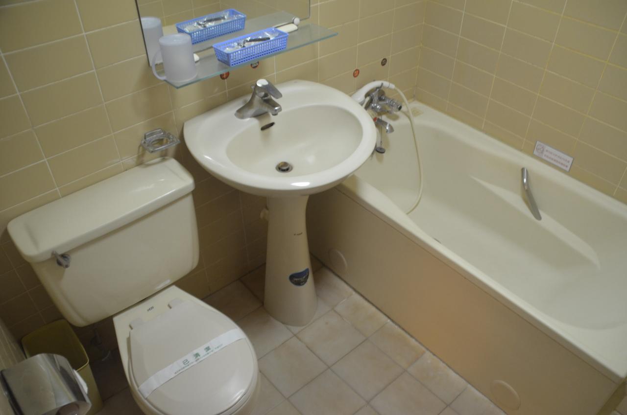 Guang Haw Hotel Tainan Luaran gambar