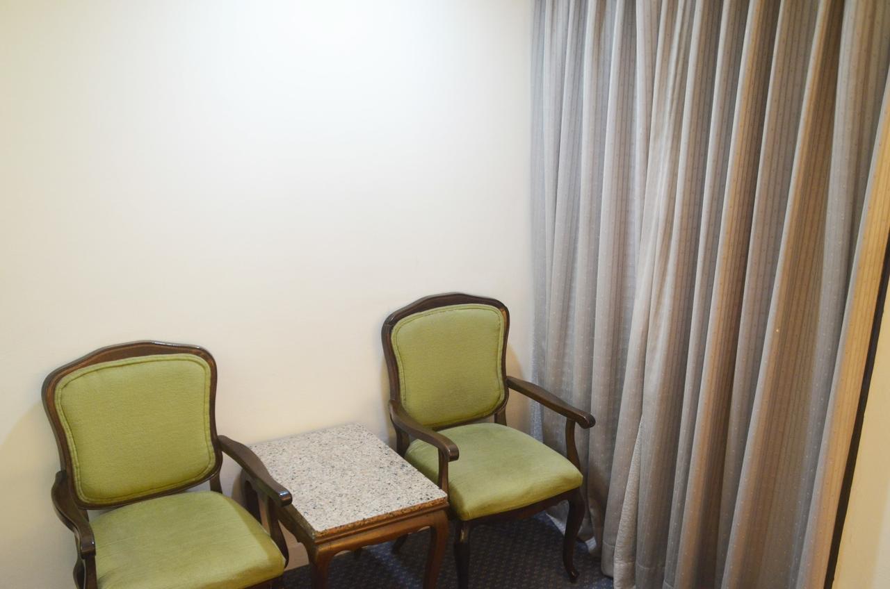 Guang Haw Hotel Tainan Luaran gambar