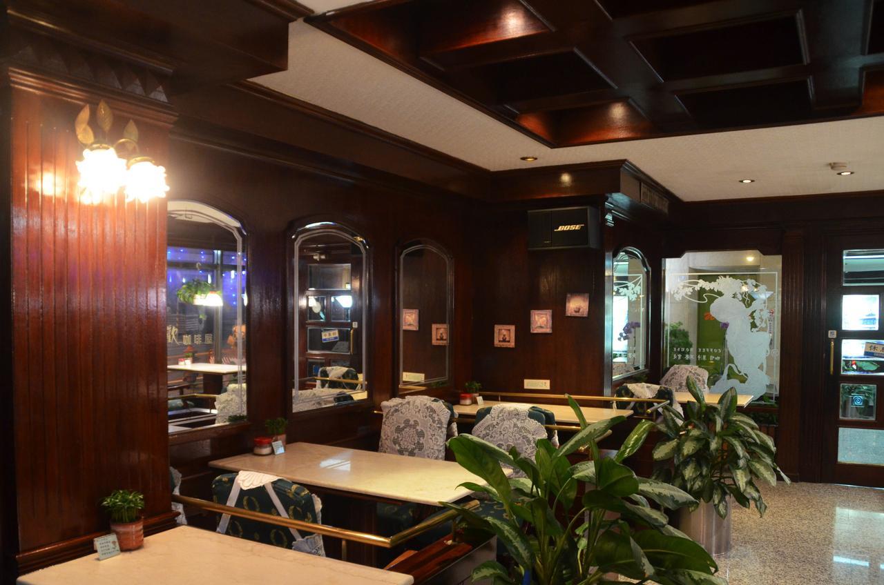 Guang Haw Hotel Tainan Luaran gambar